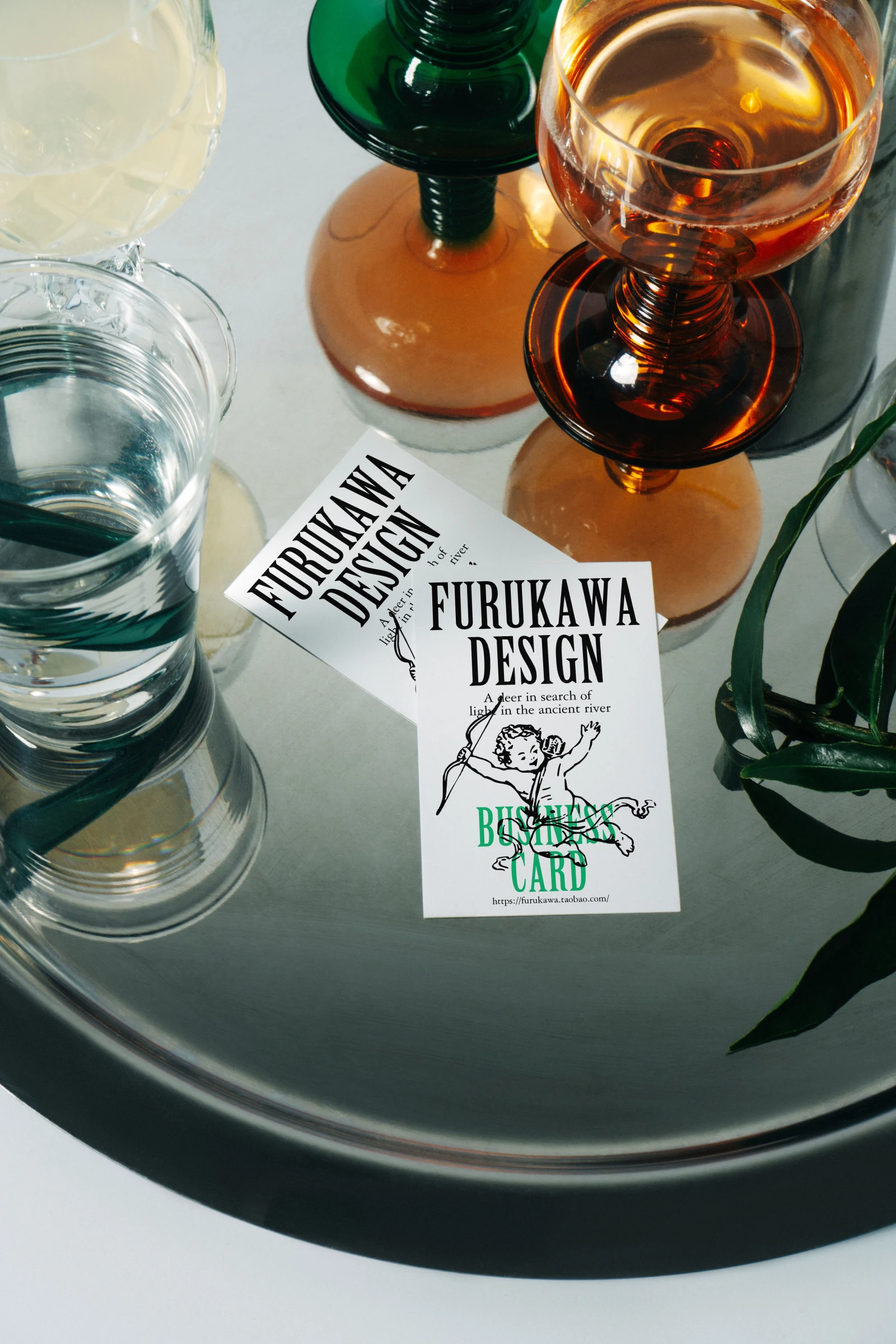 21 Minimalist & trendy restaurant brand display &mdash; preview 2