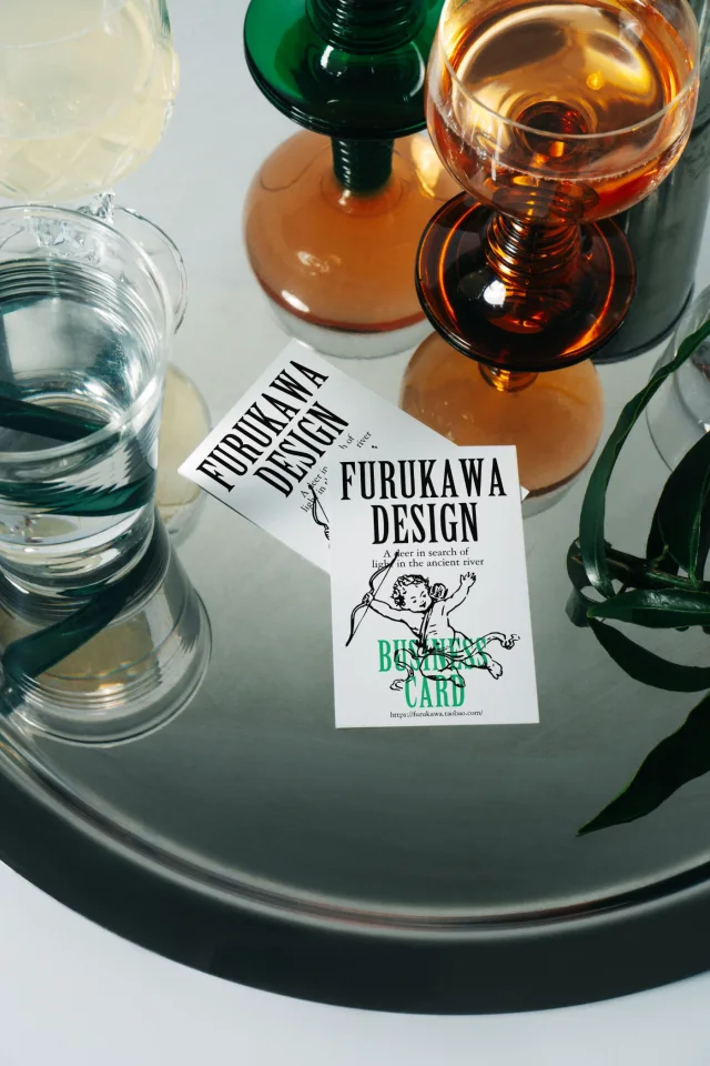 21 Minimalist & trendy restaurant brand display &mdash; preview 2